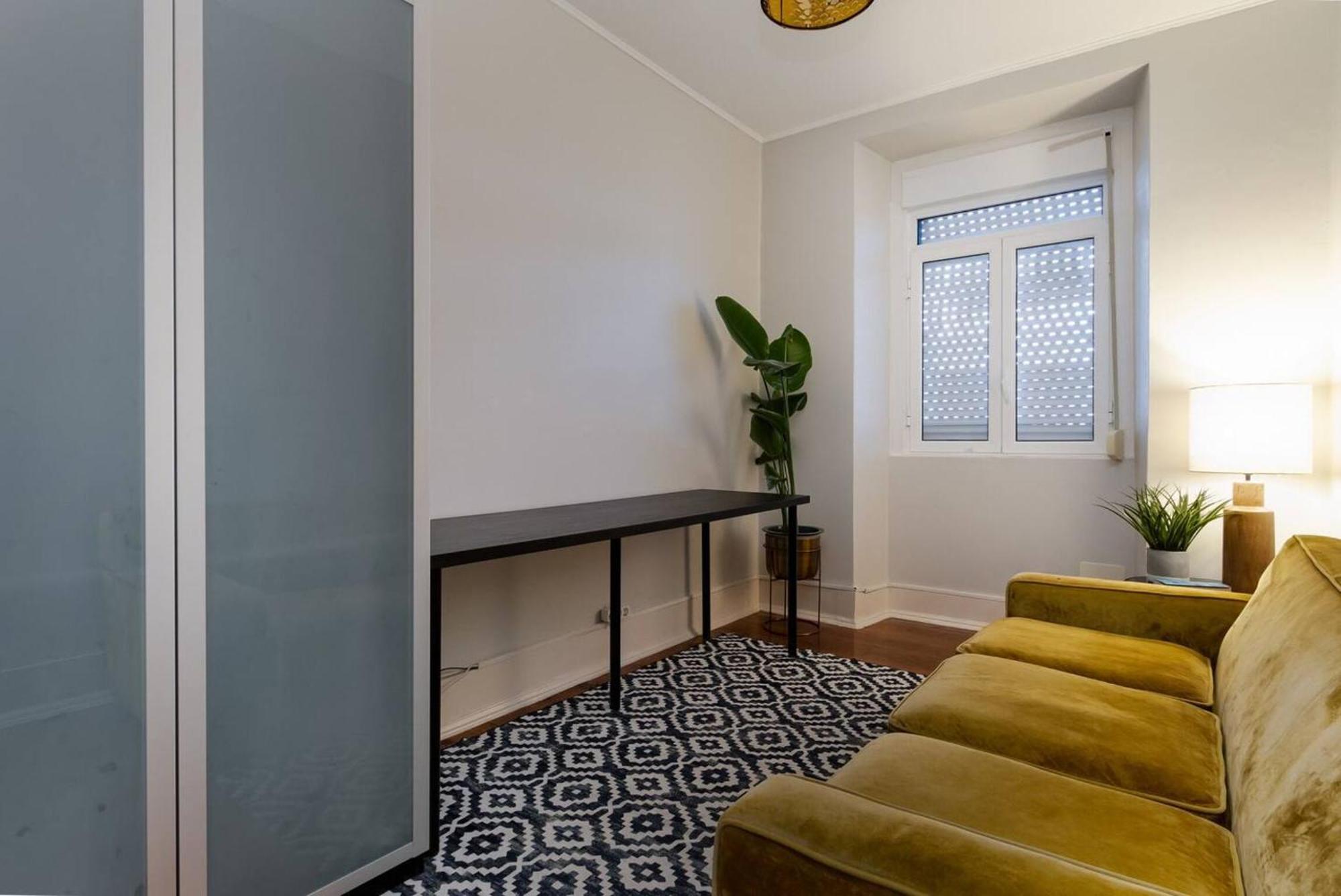 Spacious In 120 M² Fireplace Apartamento